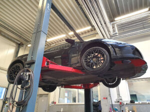 Autoservis 27 lambo servis 02