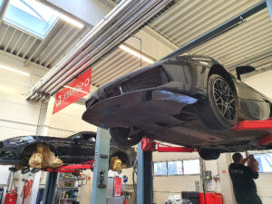 Autoservis 28 lambo servis 03